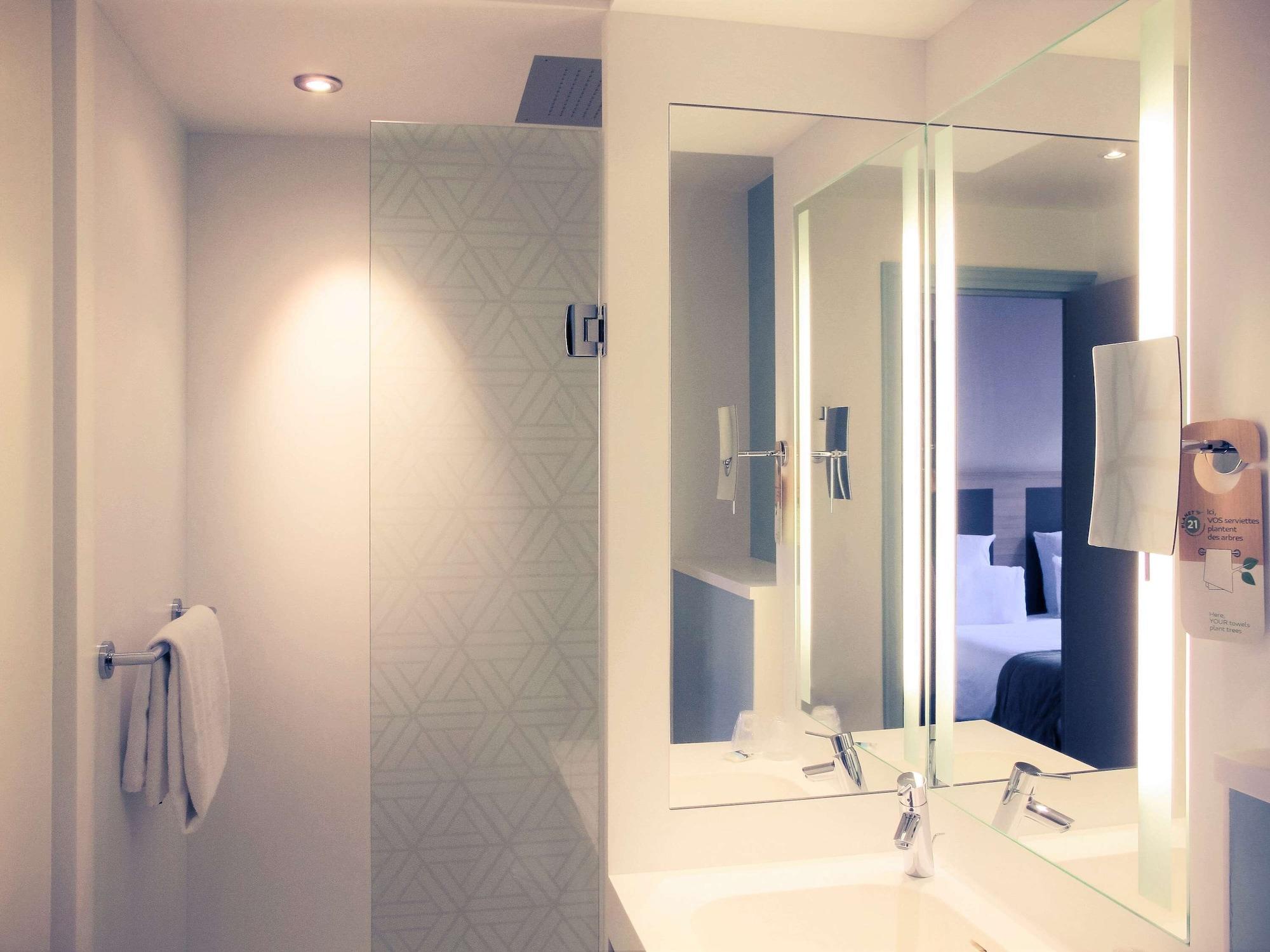 Mercure Lyon Centre Brotteaux Bagian luar foto